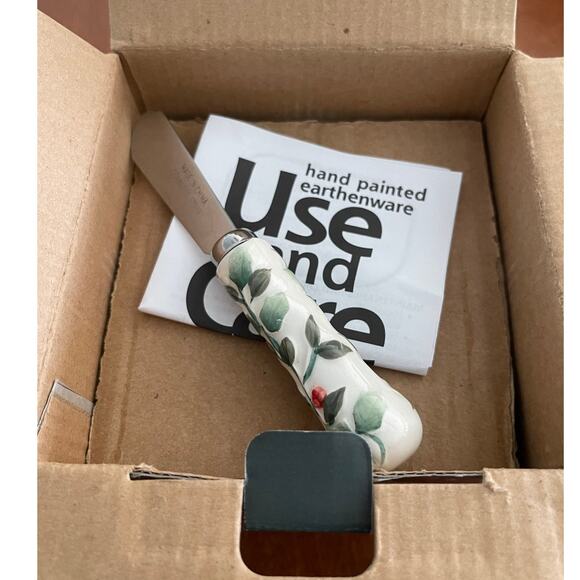 Pfaltzgraff NEW Sculpted Stoneware Winterberry Dip Mix Bowl Set and Spreader - Picture 4 of 10